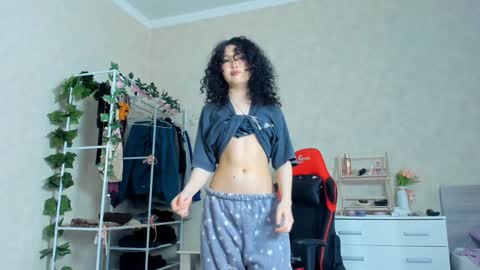 Snapshot of wastforu chatting on 2, 12, 2024 wastforu online show from 2, 12, 2024