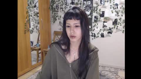 Mina online show from 17, 10, 2025