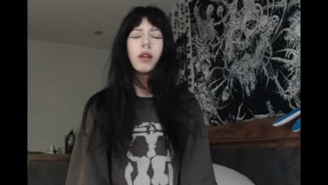 Mina online show from 26, 6, 2026