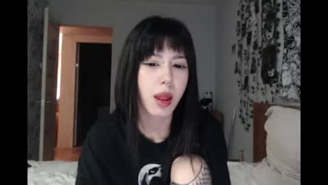 Mina online show from 8, 7, 2026