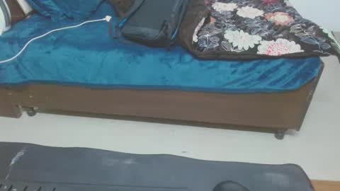 Snapshot of we_are_indian chatting on 30, 12, 2024 khushiwife kabirhubby kavyasexy gf online show from 30, 12, 2024