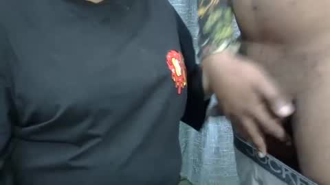 Snapshot of we_are_indian chatting on 5, 3, 2025 khushiwife kabirhubby kavyasexy gf online show from 5, 3, 2025