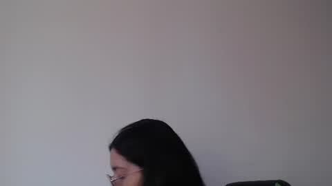 Trixie 3 online show from 1, 7, 2026