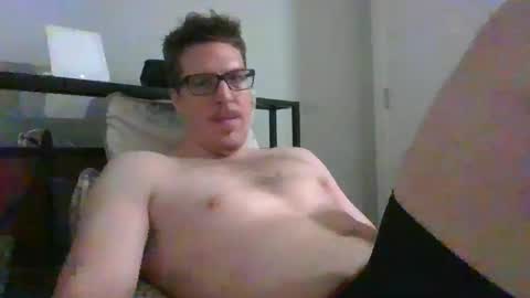 Snapshot of weatheredvoid chatting on 4, 2, 2025 WeatheredVoid online show from 4, 2, 2025