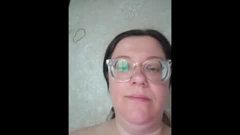 Snapshot of webgirl2 chatting on 14, 5, 2026 Marina online show from 14, 5, 2026