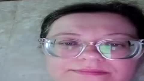 Snapshot of webgirl2 chatting on 14, 6, 2026 Marina online show from 14, 6, 2026