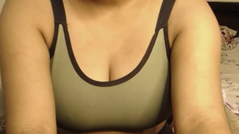 mina online show from 30, 11, 2025