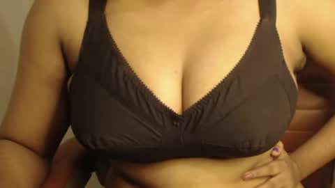 mina online show from 22, 4, 2026