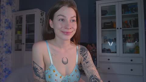  moon  online show from 1, 2, 2025