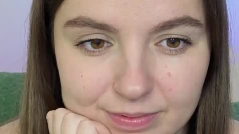 Snapshot of weird_bird chatting on 5, 3, 2026 Weird Bird online show from 5, 3, 2026