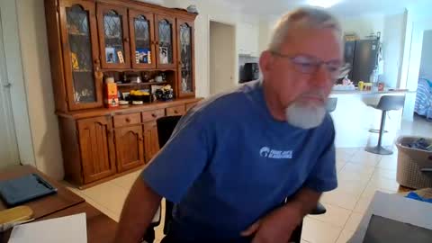 Wellhelloo online show from 24, 6, 2026