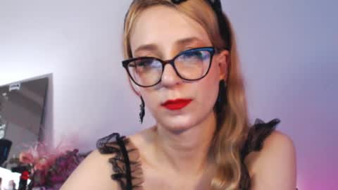 Liza online show from 12, 3, 2025