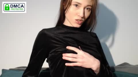Milena online show from 29, 10, 2025