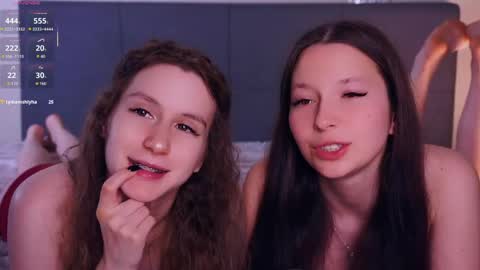 Nora online show from 15, 4, 2026