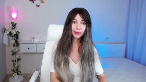 Wendi Foster online show from 12, 12, 2024