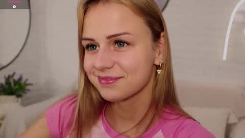 Snapshot of wendy__doll chatting on 16, 10, 2025 Im Wendy online show from 16, 10, 2025