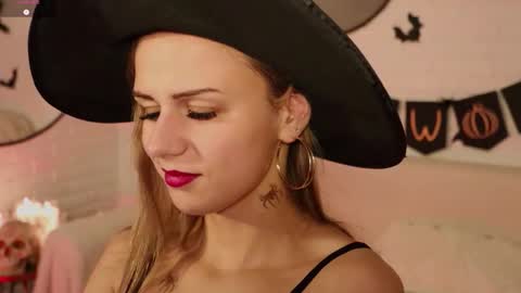 Snapshot of wendy__doll chatting on 25, 10, 2025 Im Wendy online show from 25, 10, 2025