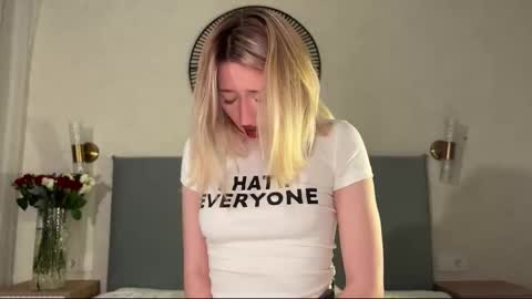 Daisy    online show from 14, 2, 2026