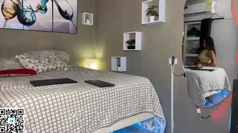 Wendy Alex online show from 27, 4, 2026