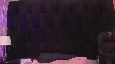 WEN SHENG online show from 2, 10, 2025