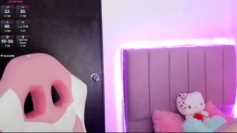 Wenstacie INDEPENDENT MODEL online show from 31, 1, 2025