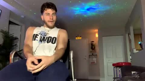 Snapshot of wentbrokeonstrippers chatting on 8, 1, 2025 Topjitt online show from 8, 1, 2025