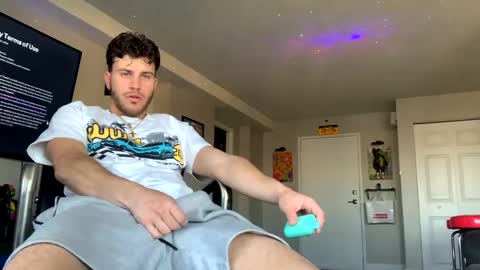 Snapshot of wentbrokeonstrippers chatting on 29, 1, 2025 Topjitt online show from 29, 1, 2025