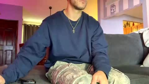 Snapshot of wentbrokeonstrippers chatting on 11, 11, 2025 Topjitt online show from 11, 11, 2025