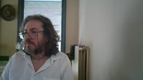 Snapshot of wesh_wesh chatting on 16, 3, 2026 wesh wesh online show from 16, 3, 2026