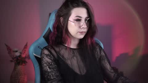 little girl who is always rightLisa online show from 20, 1, 2025