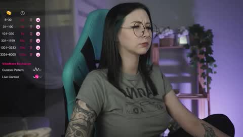 little girl who is always rightLisa online show from 26, 9, 2025