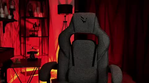 little girl who is always rightLisa online show from 28, 4, 2026