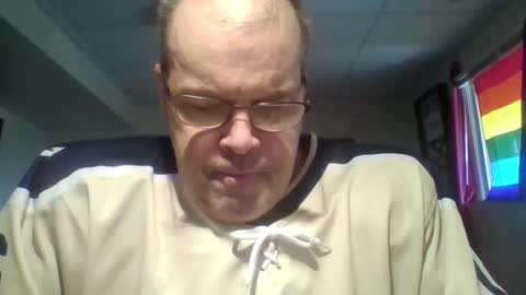 Snapshot of westcoasthockeyplayer chatting on 6, 1, 2025 westcoasthockeyplayer online show from 6, 1, 2025
