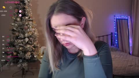 Lana online show from 19, 12, 2024