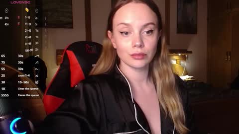 Lana online show from 5, 12, 2025