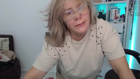 Diva online show from 23, 2, 2025