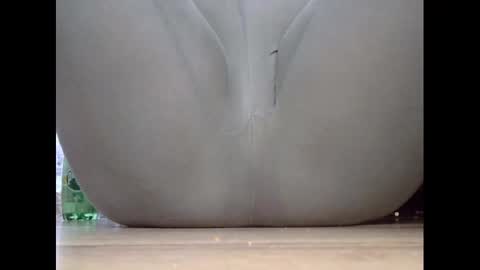 wet_pants2022 online show from 3, 2, 2025