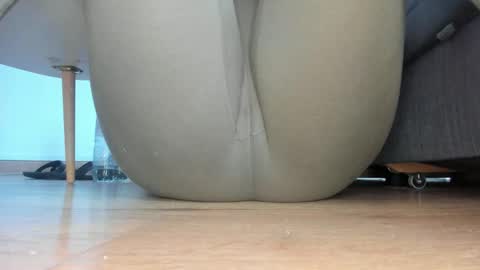Snapshot of wet_pants2022 chatting on 9, 6, 2026 wet_pants2022 online show from 9, 6, 2026