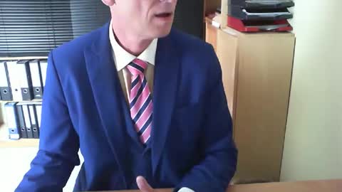 Snapshot of wetsuitedman chatting on 6, 6, 2026 Franz online show from 6, 6, 2026