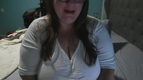 Snapshot of wetwordsonly chatting on 16, 6, 2026 WetWordsOnly online show from 16, 6, 2026