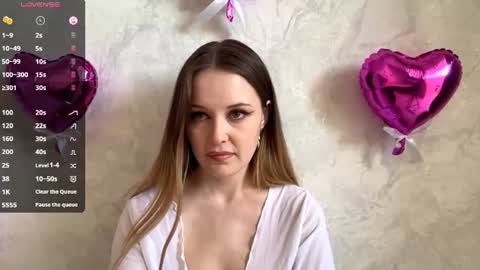 Hello I m Yuna and Ive been waiting for you   MaevAmy online show from 15, 7, 2026