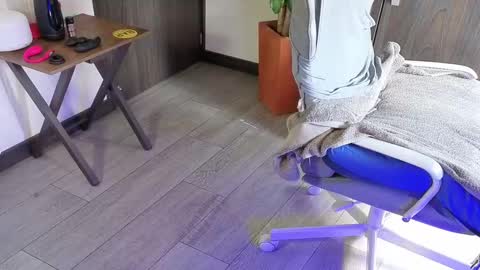 Will online show from 25, 3, 2026