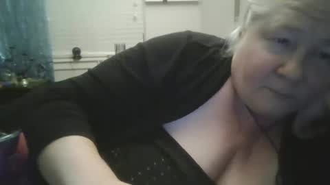 Snapshot of whipsnap19 chatting on 29, 11, 2025 whipsnap19 online show from 29, 11, 2025