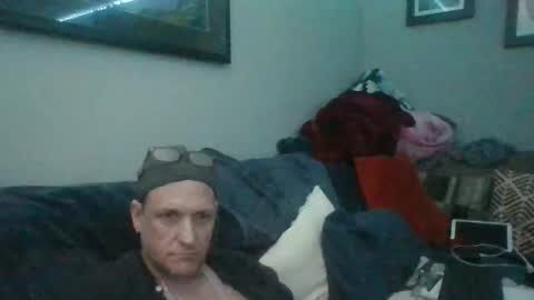 Whisper online show from 21, 4, 2026