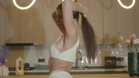 Naomi online show from 13, 11, 2025