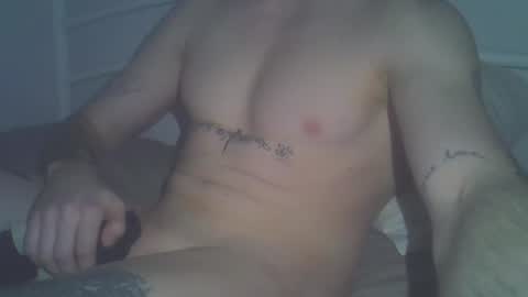 whispermoan1 online show from 2, 11, 2025