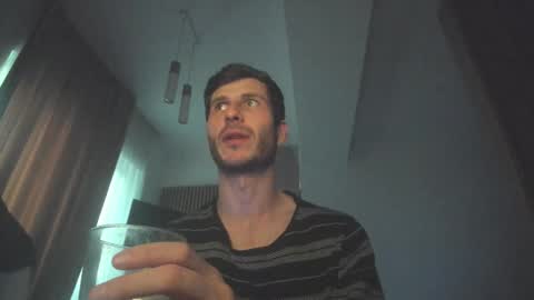 Michael online show from 27, 10, 2025