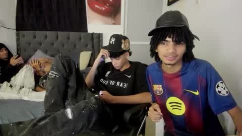 white online show from 11, 4, 2026