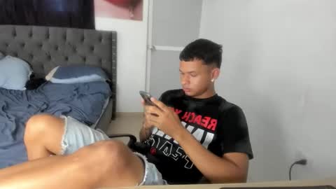 Snapshot of white_master444 chatting on 15, 5, 2026 white online show from 15, 5, 2026
