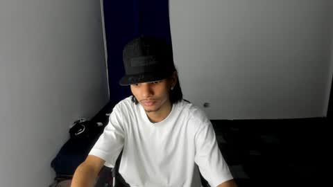 Snapshot of white_master444 chatting on 22, 7, 2026 white online show from 22, 7, 2026
